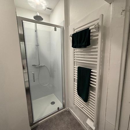 Appartement Moderne Ла Рош-сюр-Йон Екстериор снимка