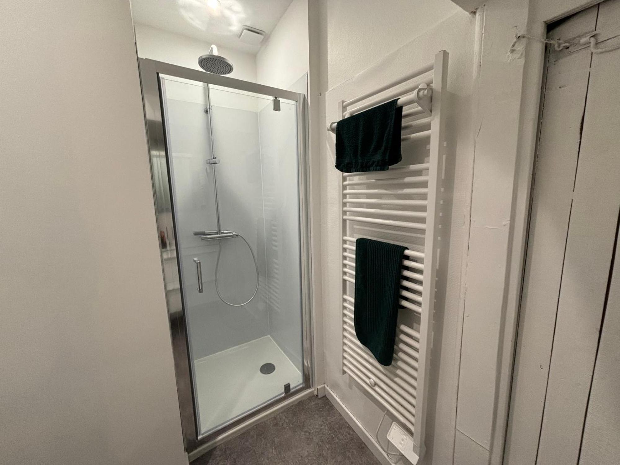 Appartement Moderne Ла Рош-сюр-Йон Екстериор снимка